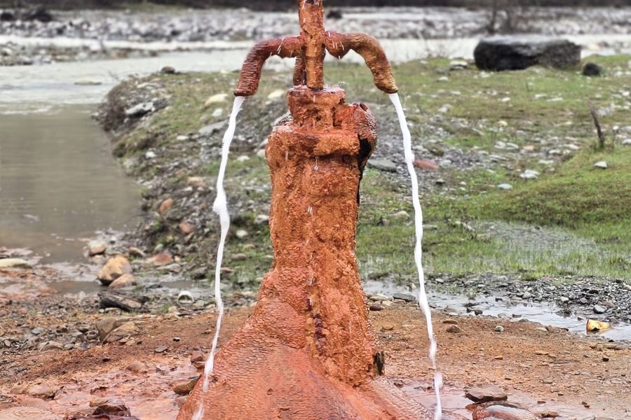 Spring water Nadibani